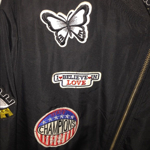 Plus size patched bomber jacket - Picture 4 of 5